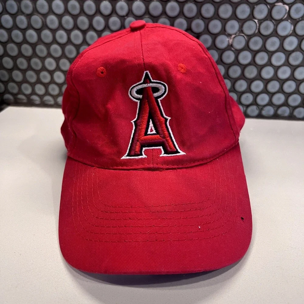 Los Angeles Angels Hat Cap Red Strap Cack MLB Baseball Baseball